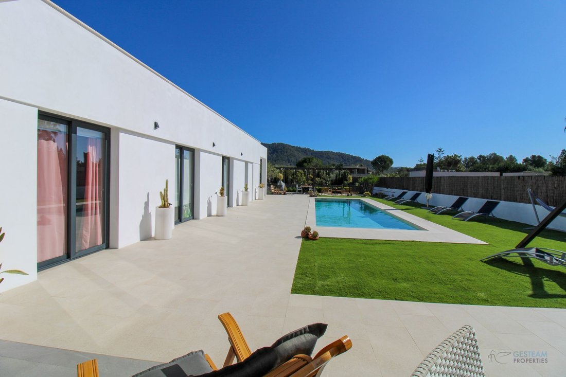 Villa in sa Pobla, Balearic Islands, Spain 4 - 17530536