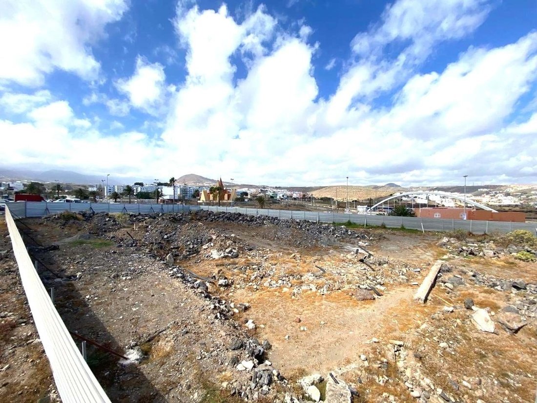 Land in Telde, Canary Islands, Spain 4 - 17142674