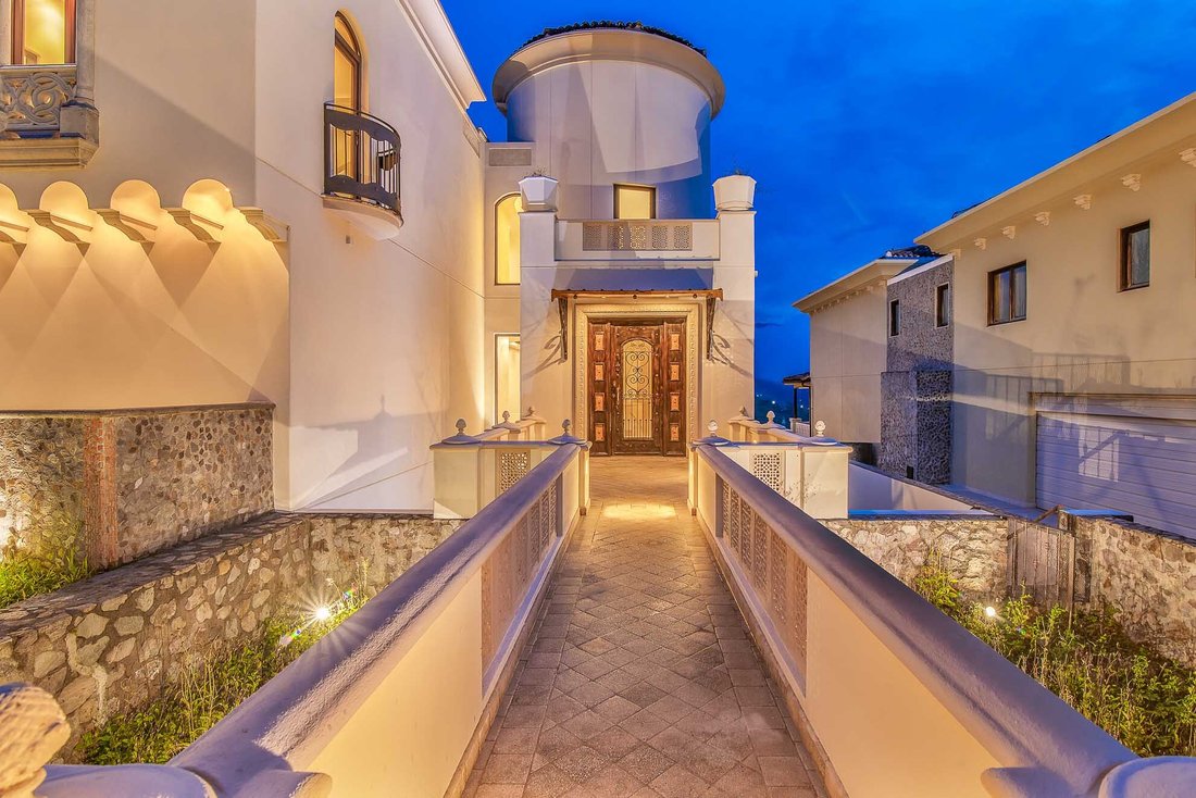 House in San Rafael, Santa Ana, Costa Rica 2 - 17530963