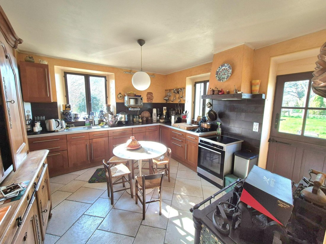 House in La Villeneuve-en-Chevrie, Ile-de-France, France 3 - 17532946