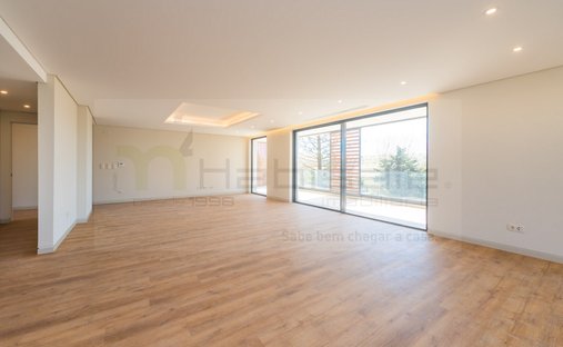 Wohnung in Carcavelos und Parede, Lissabon, Portugal 1