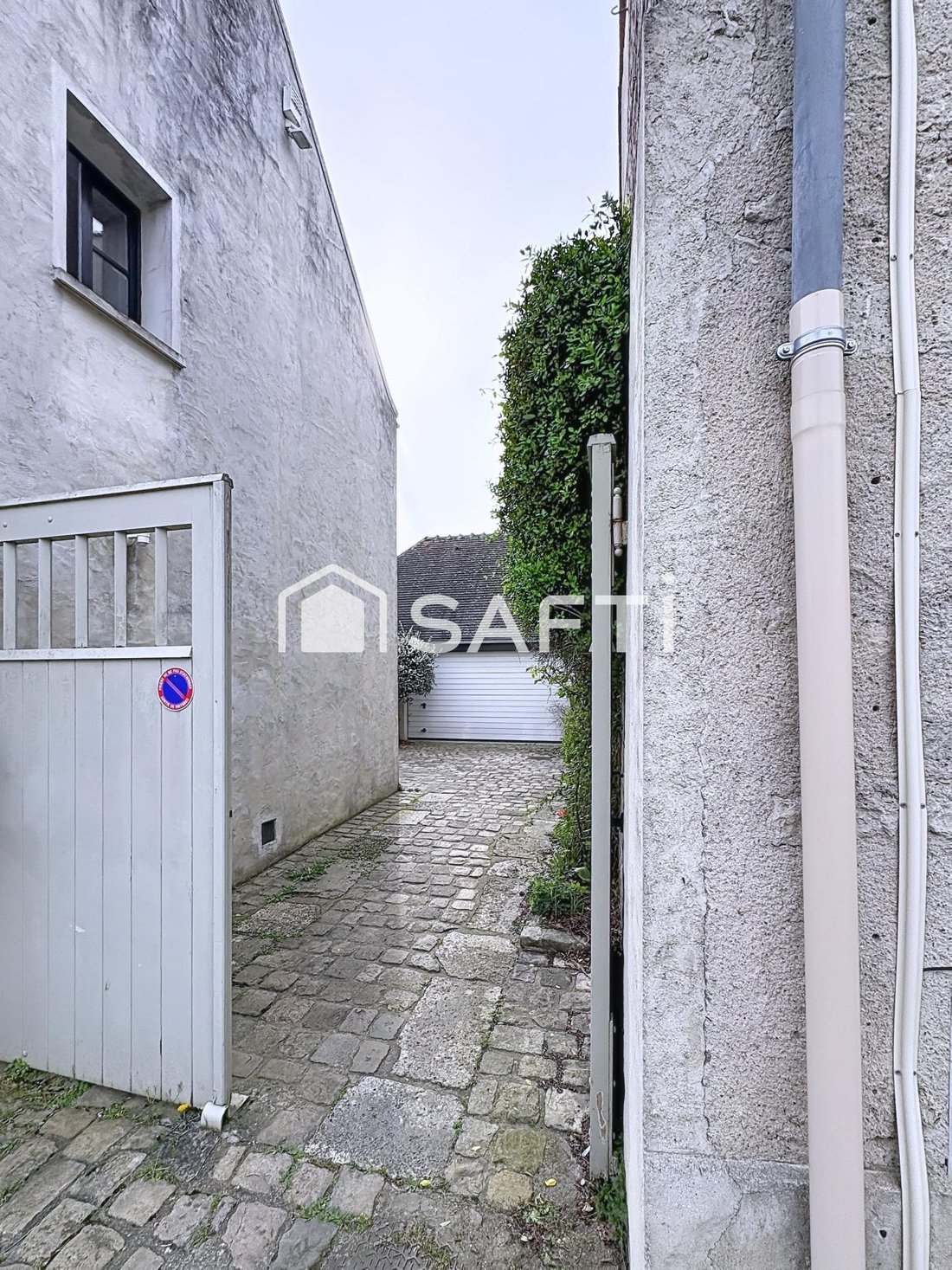 House in Senlis, Hauts-de-France, France 2 - 17511495