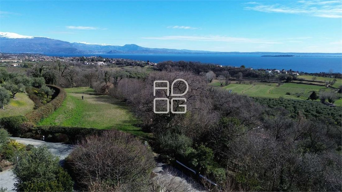 Apartment in Hill Zone, Padenghe sul Garda, Lombardy 3 - 16811735