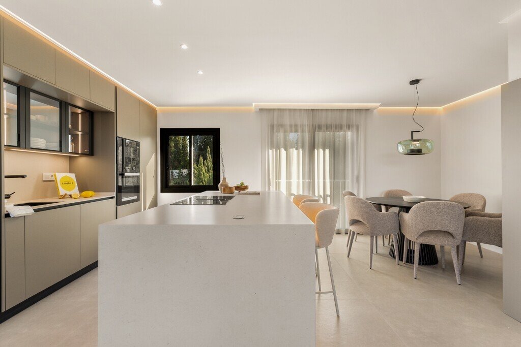 Penthouse in Puerto Banus, Marbella, Spain 3 - 17533417