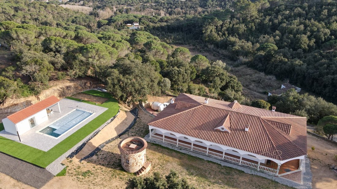 Finca in Tossa de Mar, Catalonia, Spain 3 - 10696065