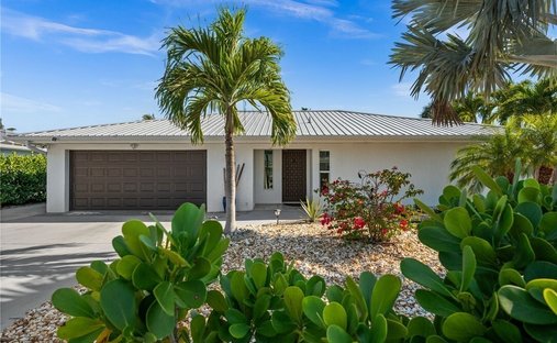 House in Fort Myers Beach, Florida, United States 1