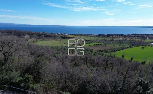 Apartment in Hill Zone, Padenghe sul Garda, Lombardy 1