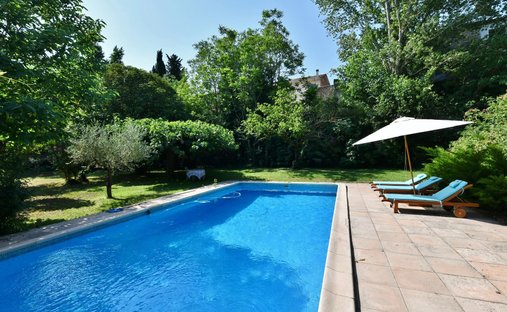 House in Remoulins, Occitania, France 1