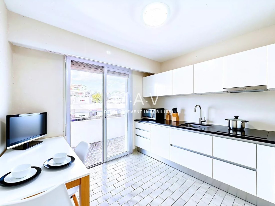 Apartment in Saint-Laurent-du-Var, Provence-Alpes-Côte d'Azur, France 5 - 17534940