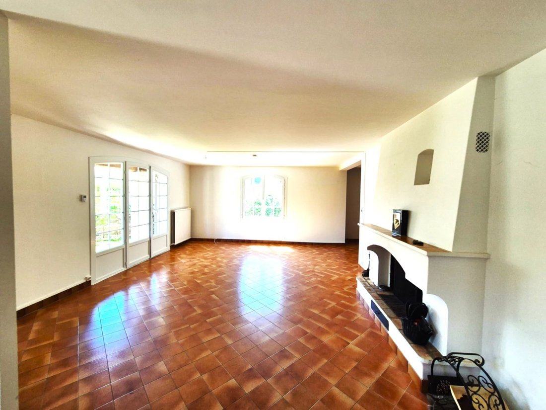House in Coste Chaude-Mauveou, La Seyne-sur-Mer, France 2 - 16049293
