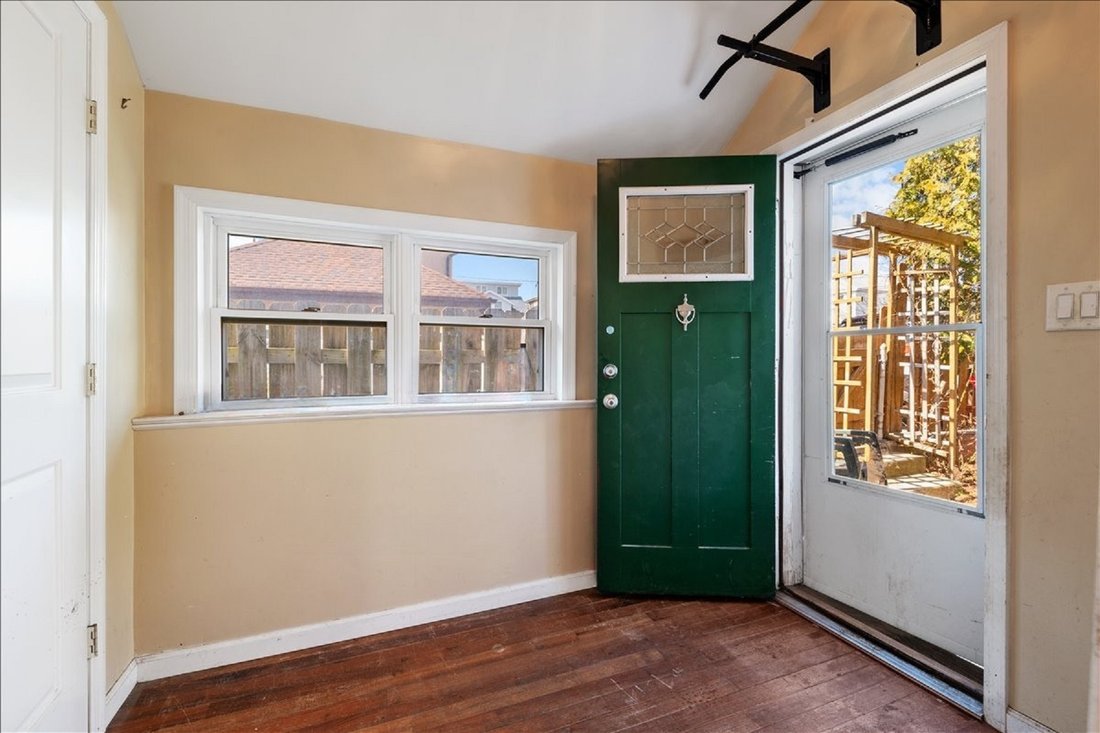House in New York, New York, United States 3 - 17533114