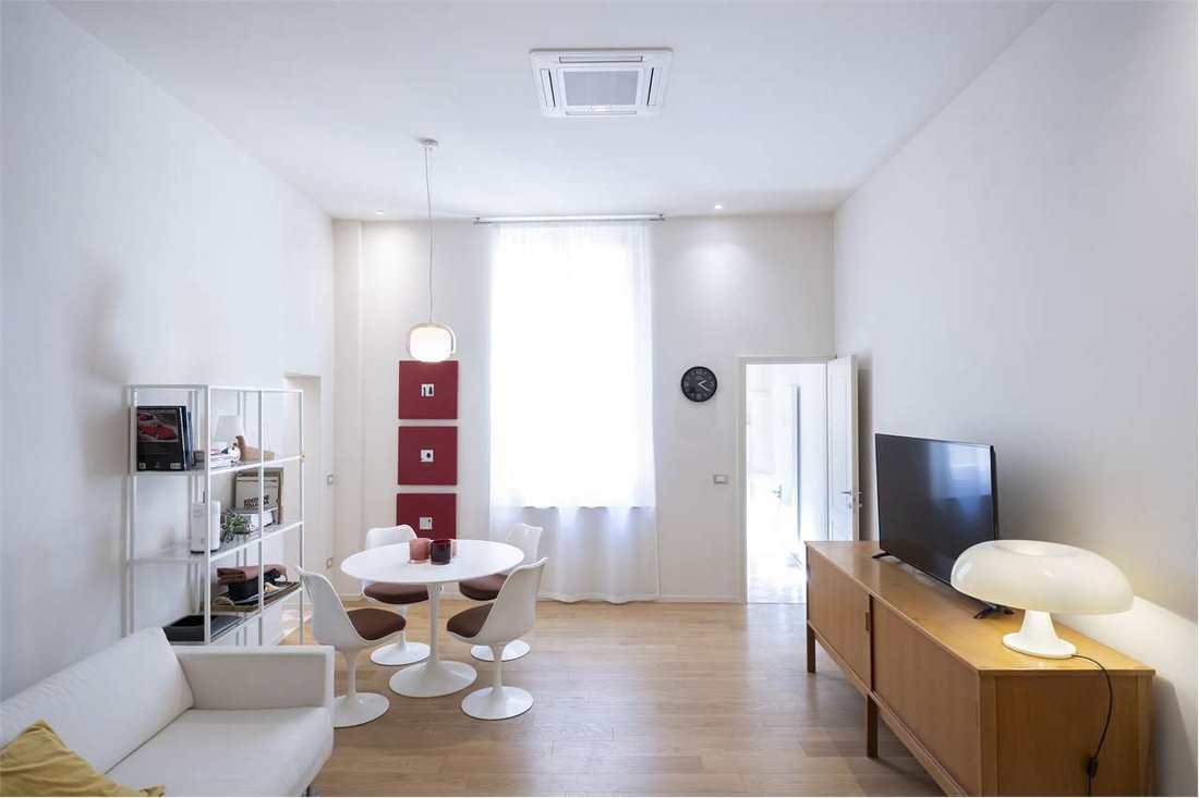 Apartment in Historic Center, Modena, Emilia-Romagna 3 - 17530813