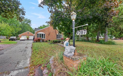 House in Livonia, Michigan, United States 1
