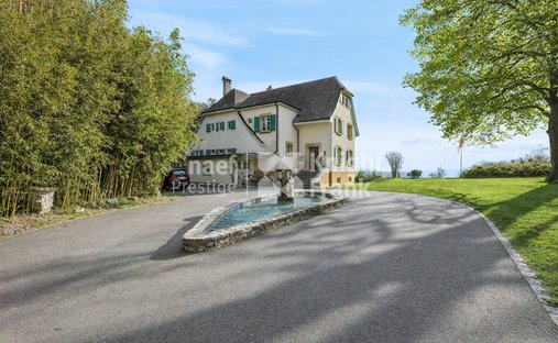 Villa in La Tène, Neuenburg, Schweiz 1
