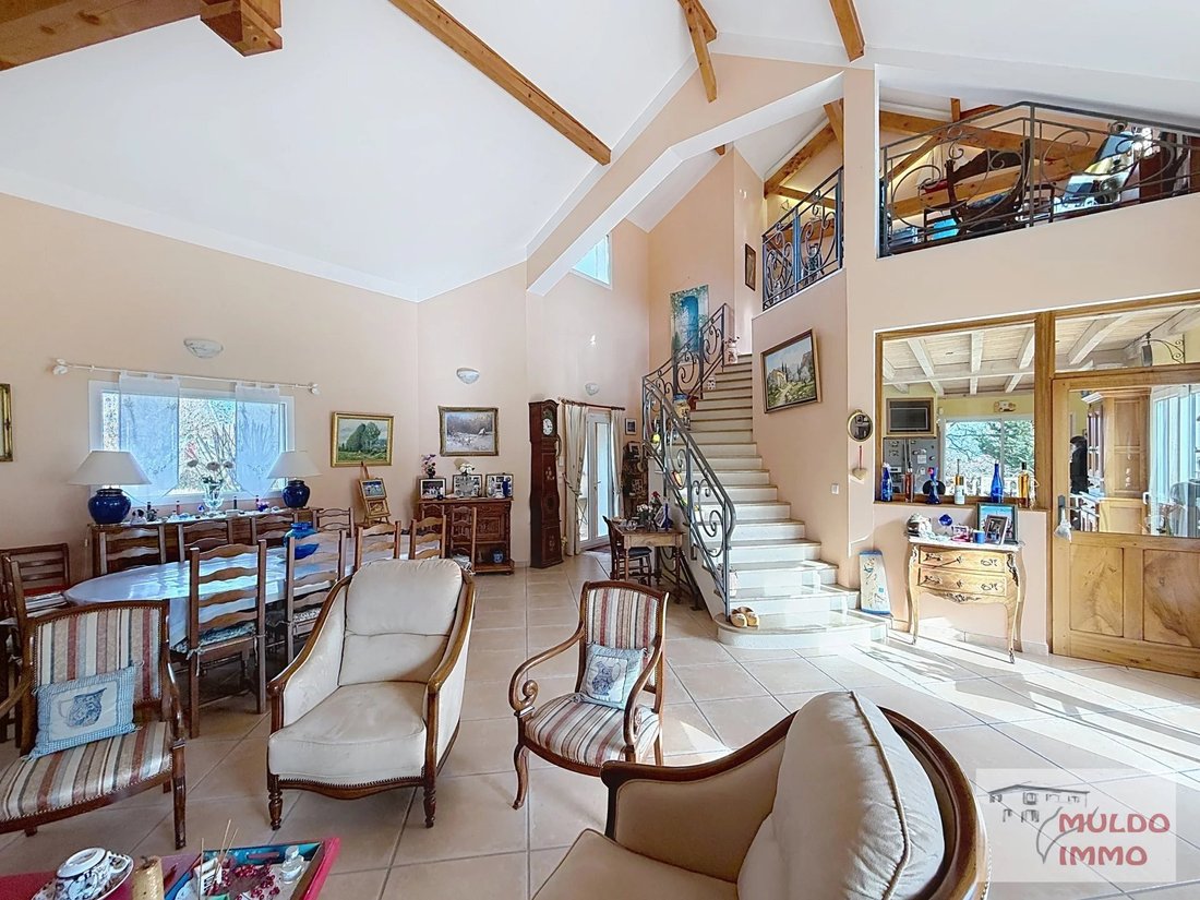 Villa in Corbelin, Auvergne-Rhône-Alpes, France 2 - 17533388