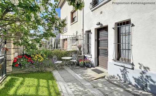 House in Kremlin-Saint Germain, Le Kremlin-Bicetre, France 1
