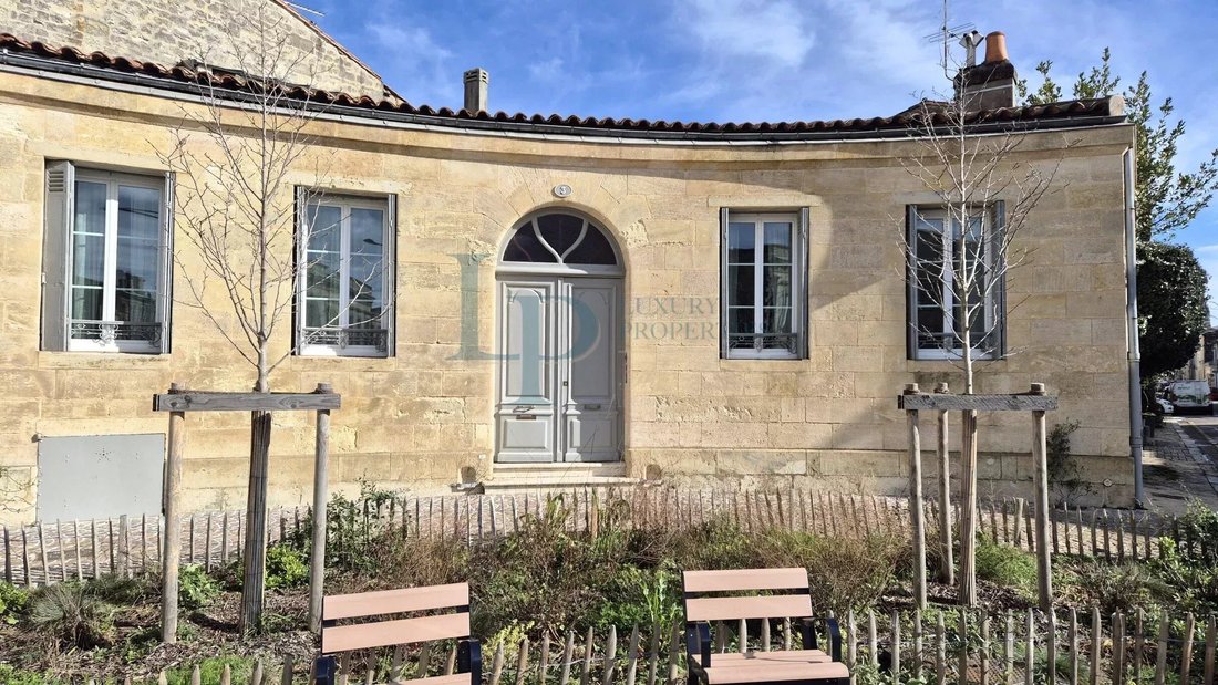 Villa in Grand Parc-Chartrons-Paul Doumer, Bordeaux, France 2 - 17530635