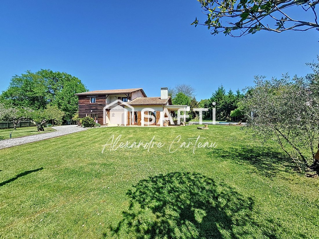 House in Camblanes-et-Meynac, Nouvelle-Aquitaine, France 2 - 17532997