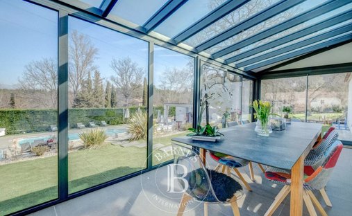 Villa a Bagnols-en-Forêt, Provenza-Alpi-Costa Azzurra, Francia 1