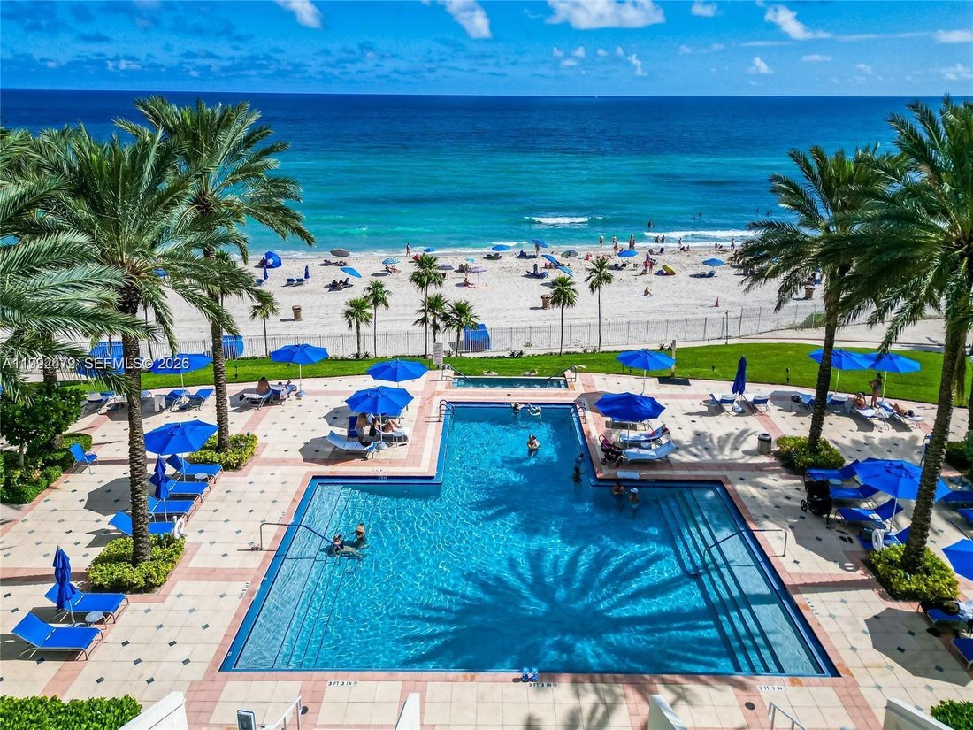 Condo in Sunny Isles Beach, Florida, United States 5 - 17534081