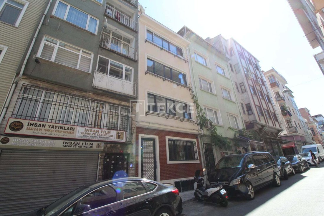 House in Fatih, Fatih, Turkey 2 - 17534085