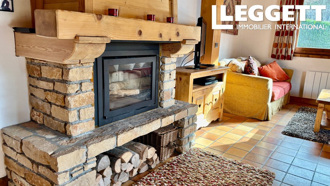 Chalet in Saint-Gervais-les-Bains, Auvergne-Rhône-Alpes, France 4 - 17532160
