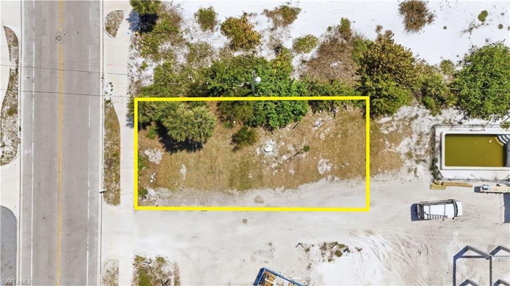 Land in Fort Myers Beach, Florida, United States 3 - 17532104