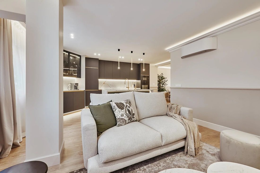Apartment in Barrio Salamanca, Madrid, Spain 5 - 15496302