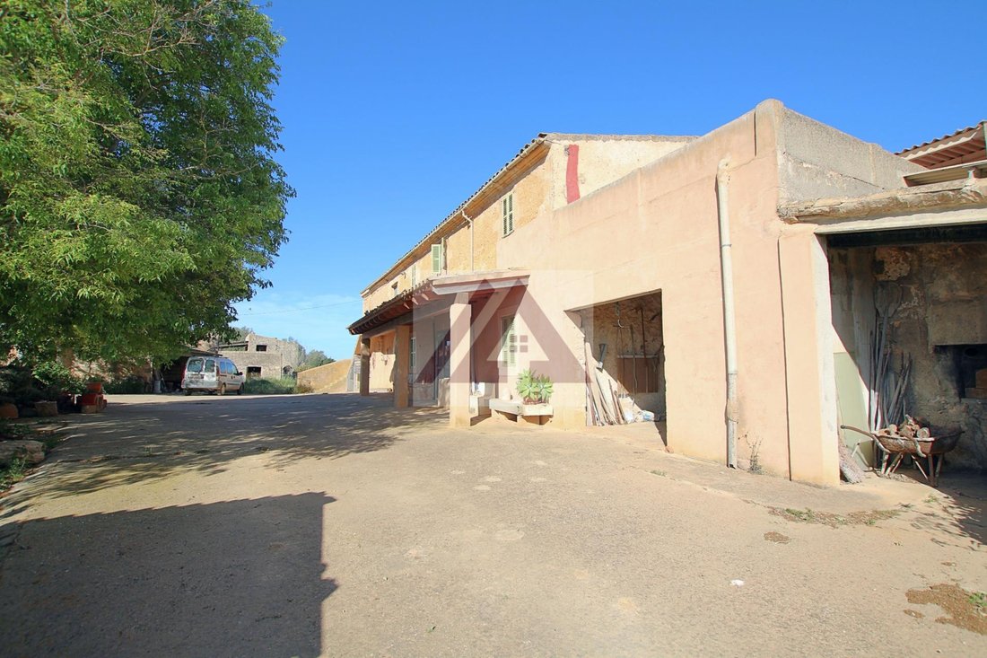 Finca in Felanitx, Balearic Islands, Spain 3 - 17531017