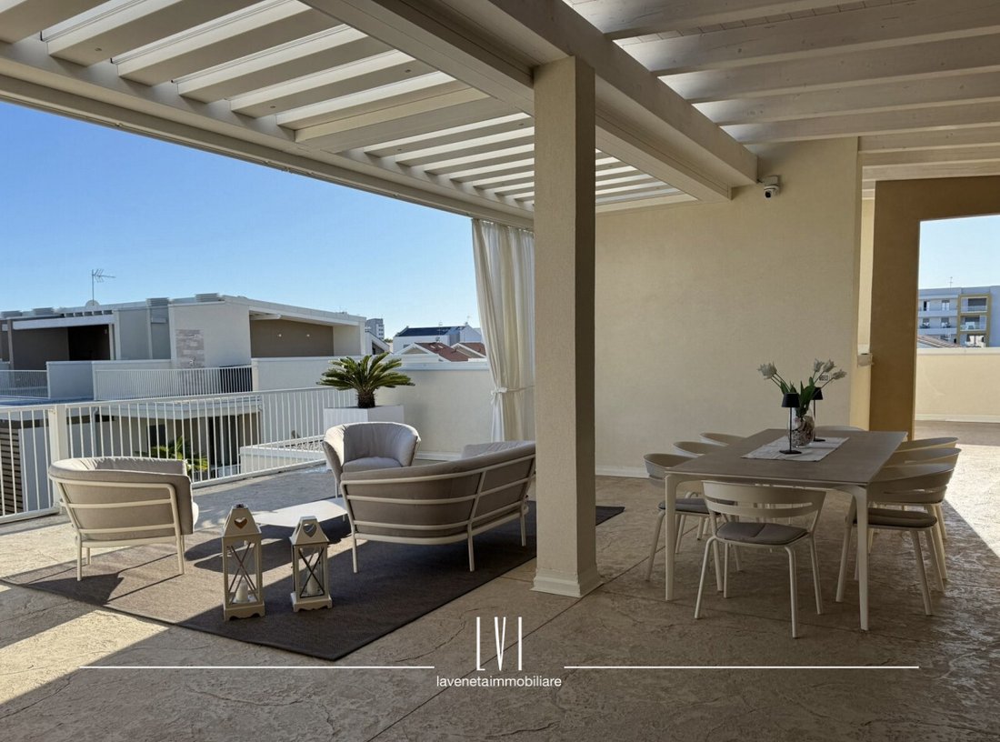 Apartment in Jesolo Town, Jesolo, Veneto 1 - 17535237