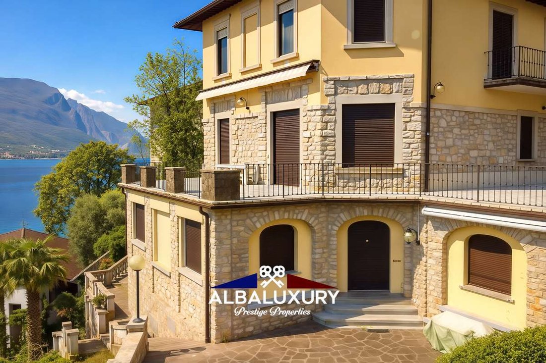 Apartment in Oliveto Lario, Lombardy, Italy 5 - 17534794