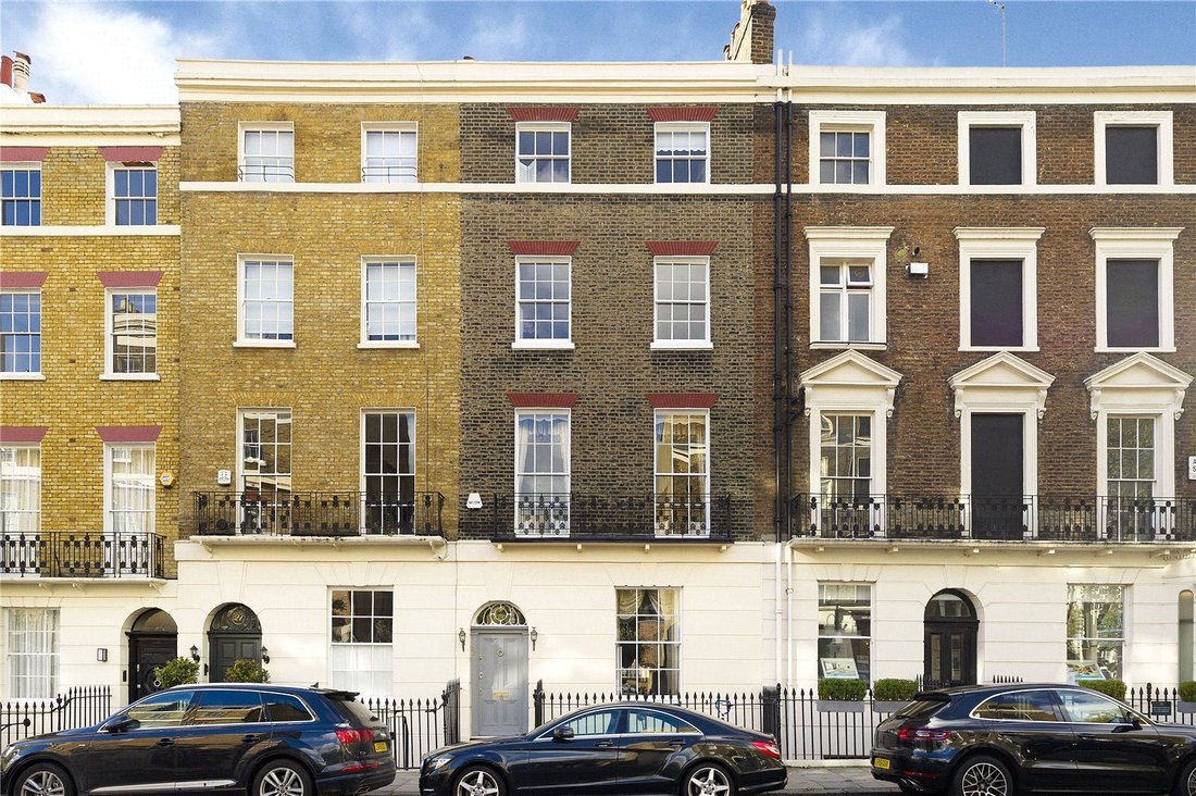 House in Hyde Park, Westminster, England 1 - 17531770