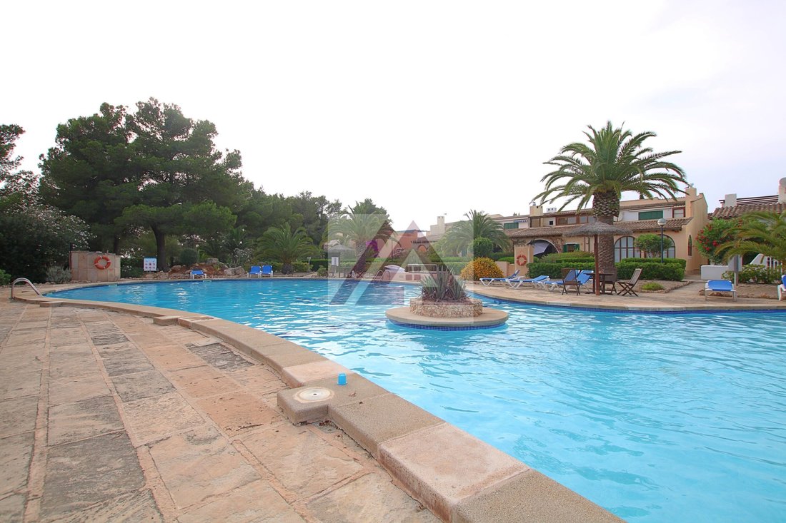 Townhouse in ses Salines, Balearic Islands, Spain 1 - 17530764