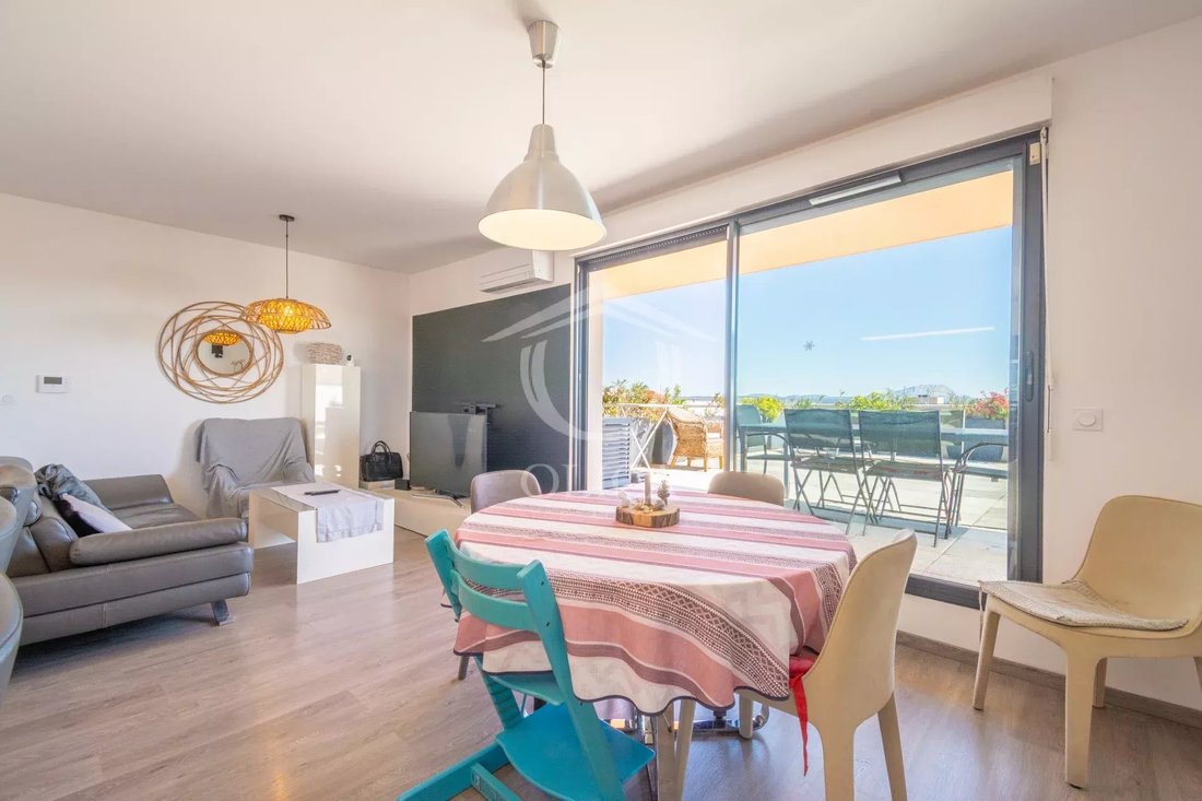 Apartment in Grand Sud- Aix la Duranne, Aix-en-Provence, France 4 - 17531047