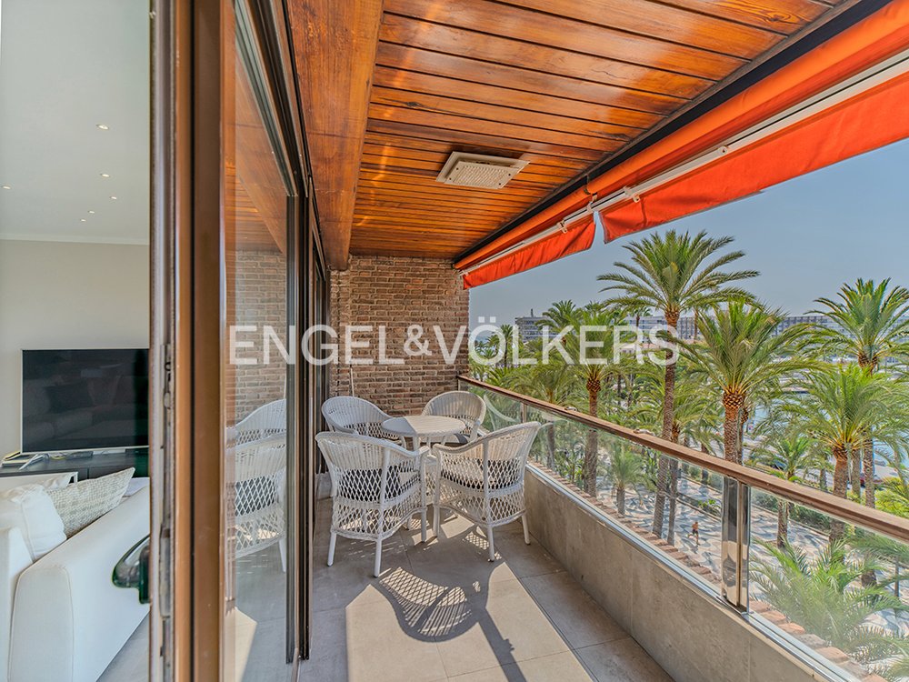 Apartment in Alicante, Valencian Community, Spain 5 - 17530681