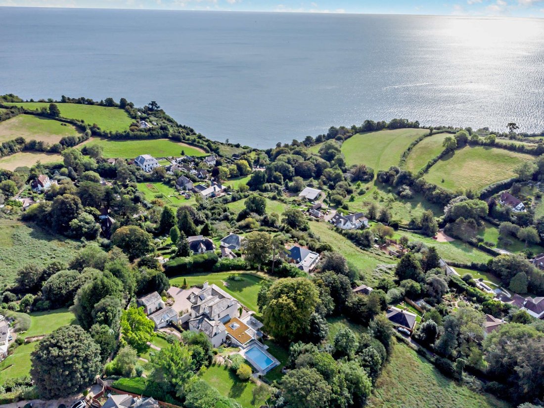House in Torbay, England 2 - 17531206