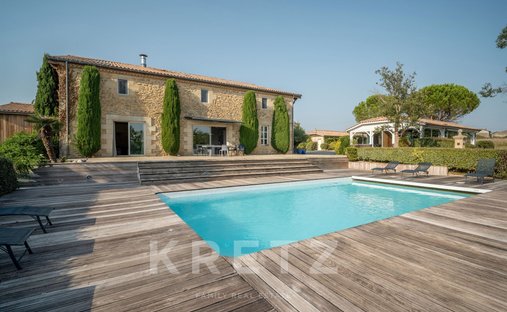 House in Centre Ville, Langon, France 1