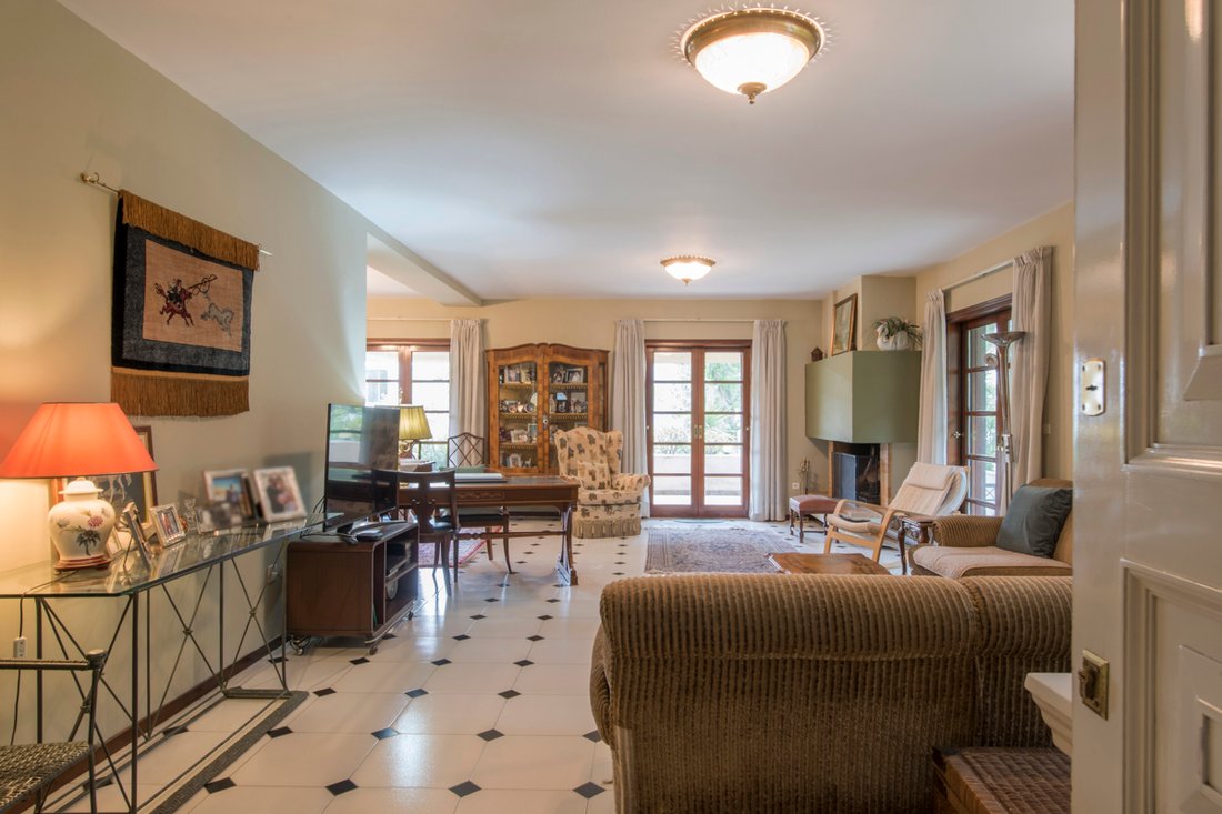 Apartment in Psychiko, Attica, Greece 2 - 17533798