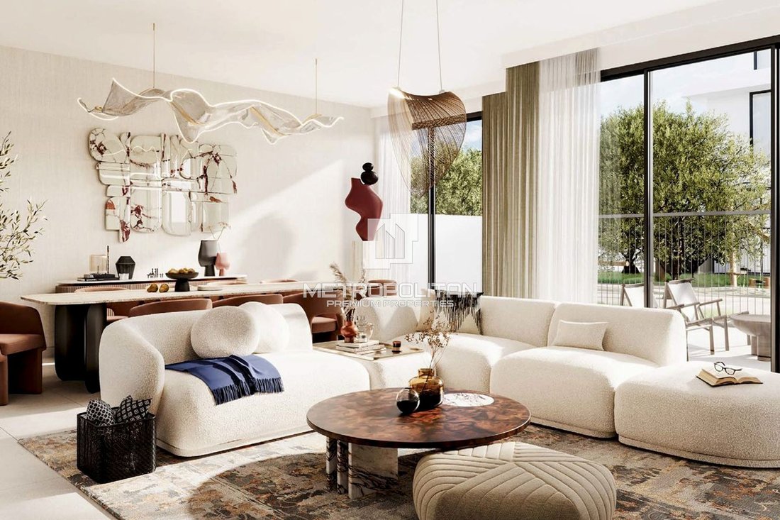 Townhouse in Dubai, United Arab Emirates 2 - 17532698