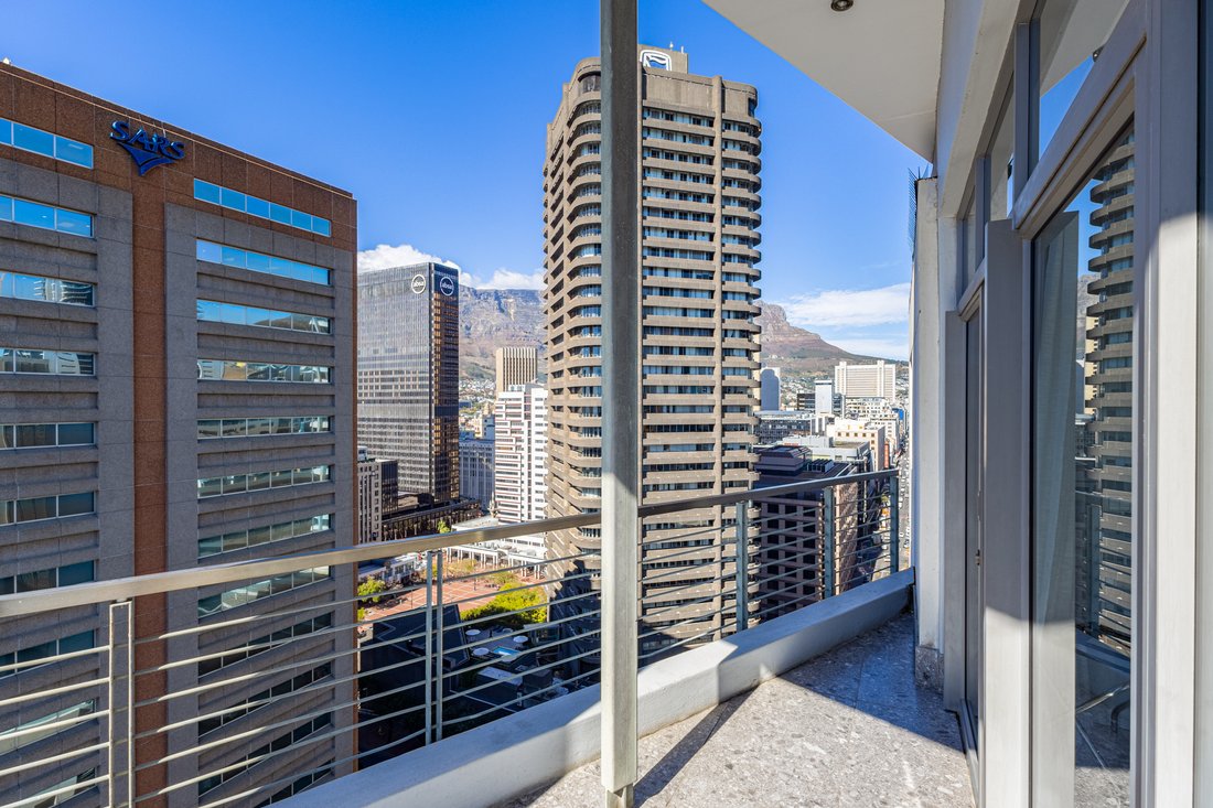 Apartment in City Centre, Cape Town, South Africa 4 - 17532624