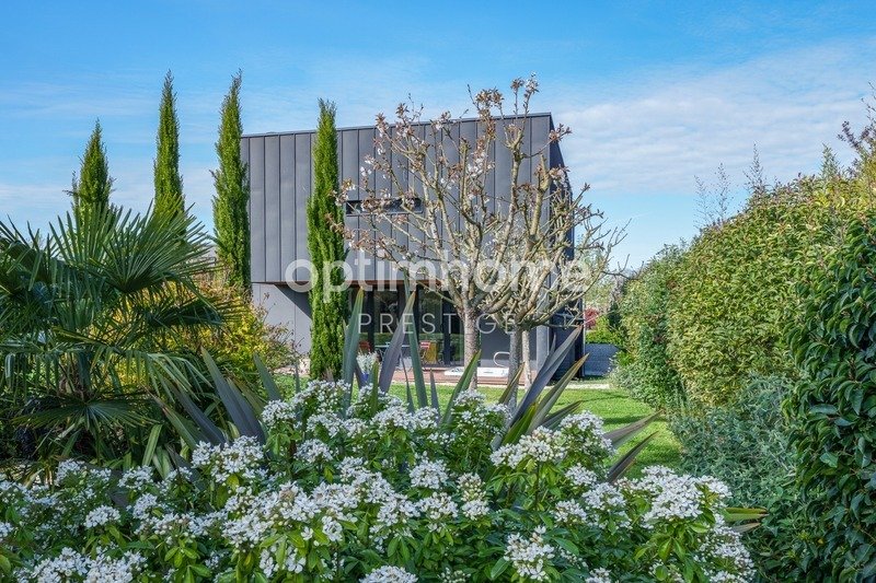 House in Saint-Cyr-sur-Loire, Centre-Val de Loire, France 4 - 17518889