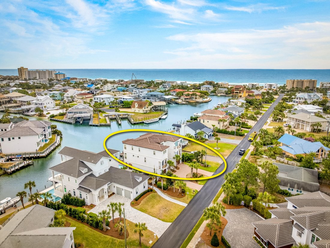 House in Destin, Florida, United States 2 - 16683923
