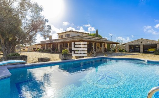 Finca en Santa Margarita, Islas Baleares, España 1