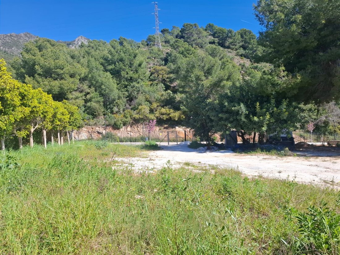 Land in Sierra Blanca, Marbella, Spain 2 - 17533451