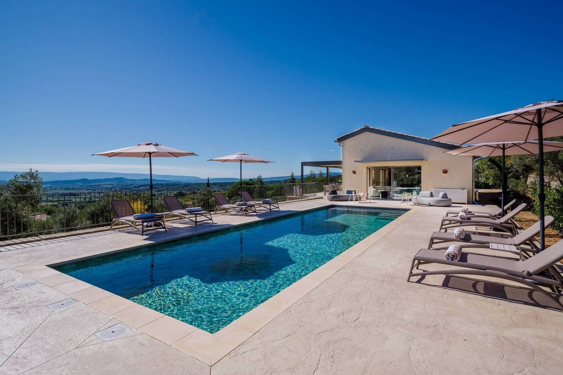 House in Saint-Saturnin-lès-Apt, Provence-Alpes-Côte d'Azur, France 3 - 17534597