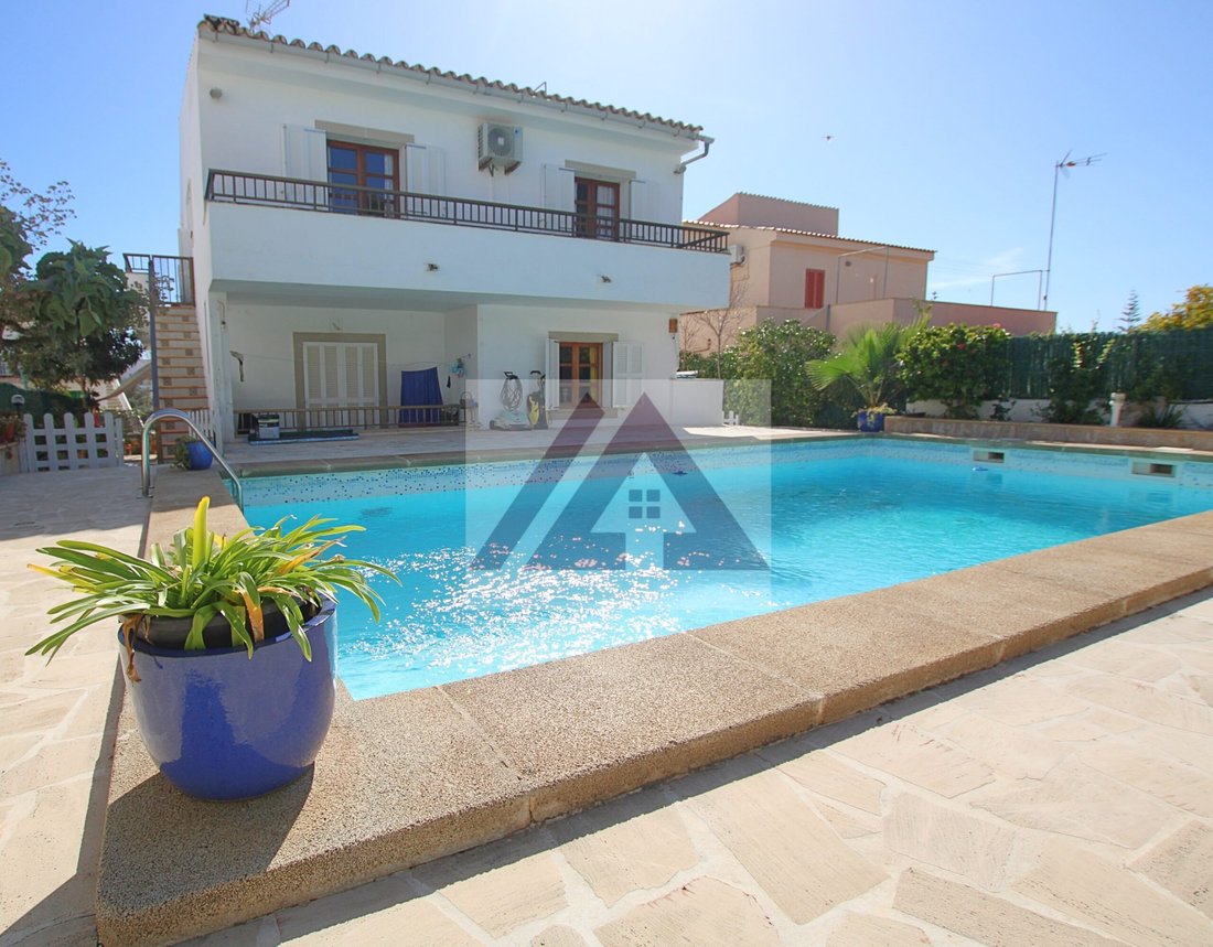 Chalet in Felanitx, Balearic Islands, Spain 1 - 17530858