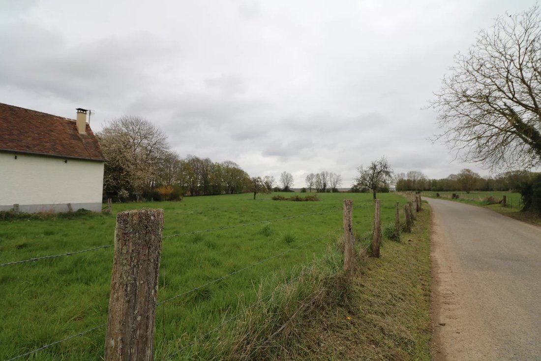 Land in Pierrefitte-en-Beauvaisis, Hauts-de-France, France 2 - 17532025