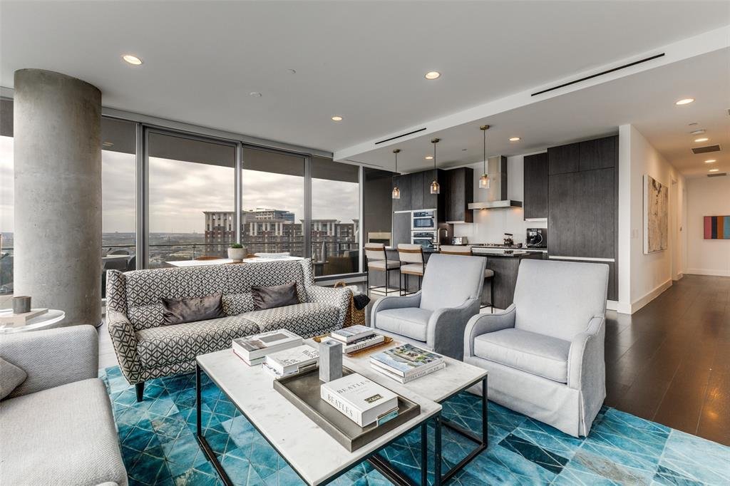 Condo in Dallas, Texas, United States 4 - 17531270