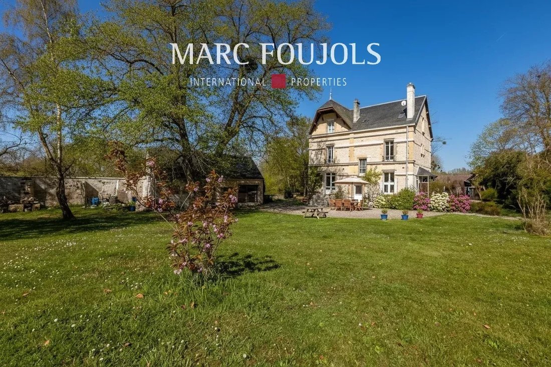 House in Senlis, Hauts-de-France, France 1 - 17416153