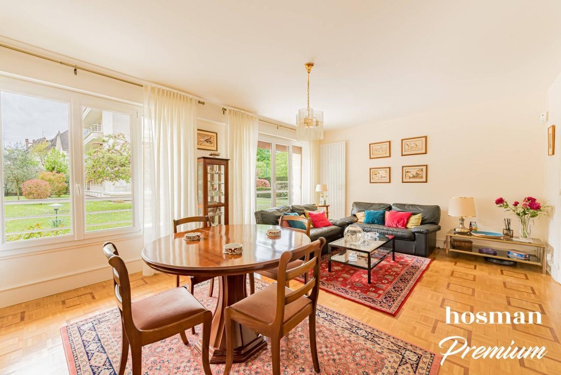 Apartment in Nogent-sur-Marne, Ile-de-France, France 4 - 15656047